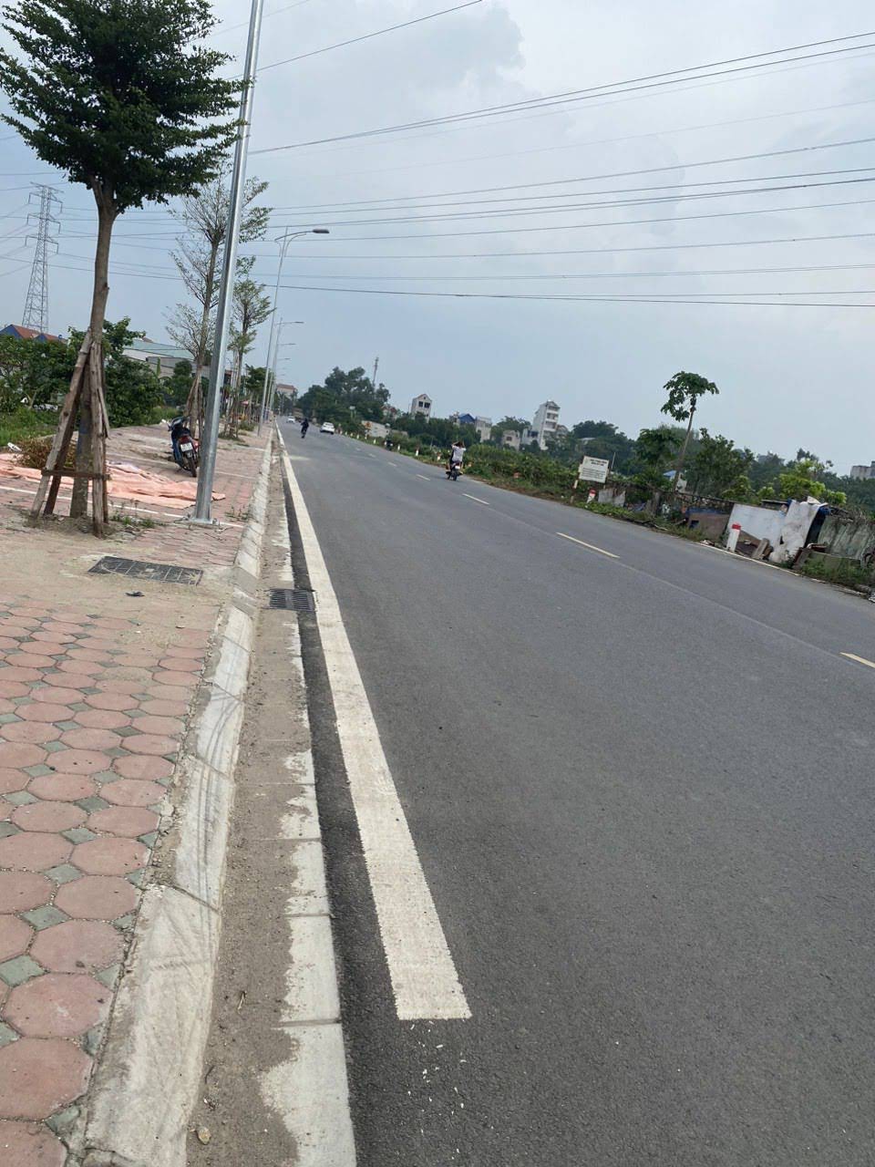 Hình ảnh Bán Lô Đất 80,6m Sẵn Nhà Cấp 4 Ở Ngọc Hòa Chương Mỹ