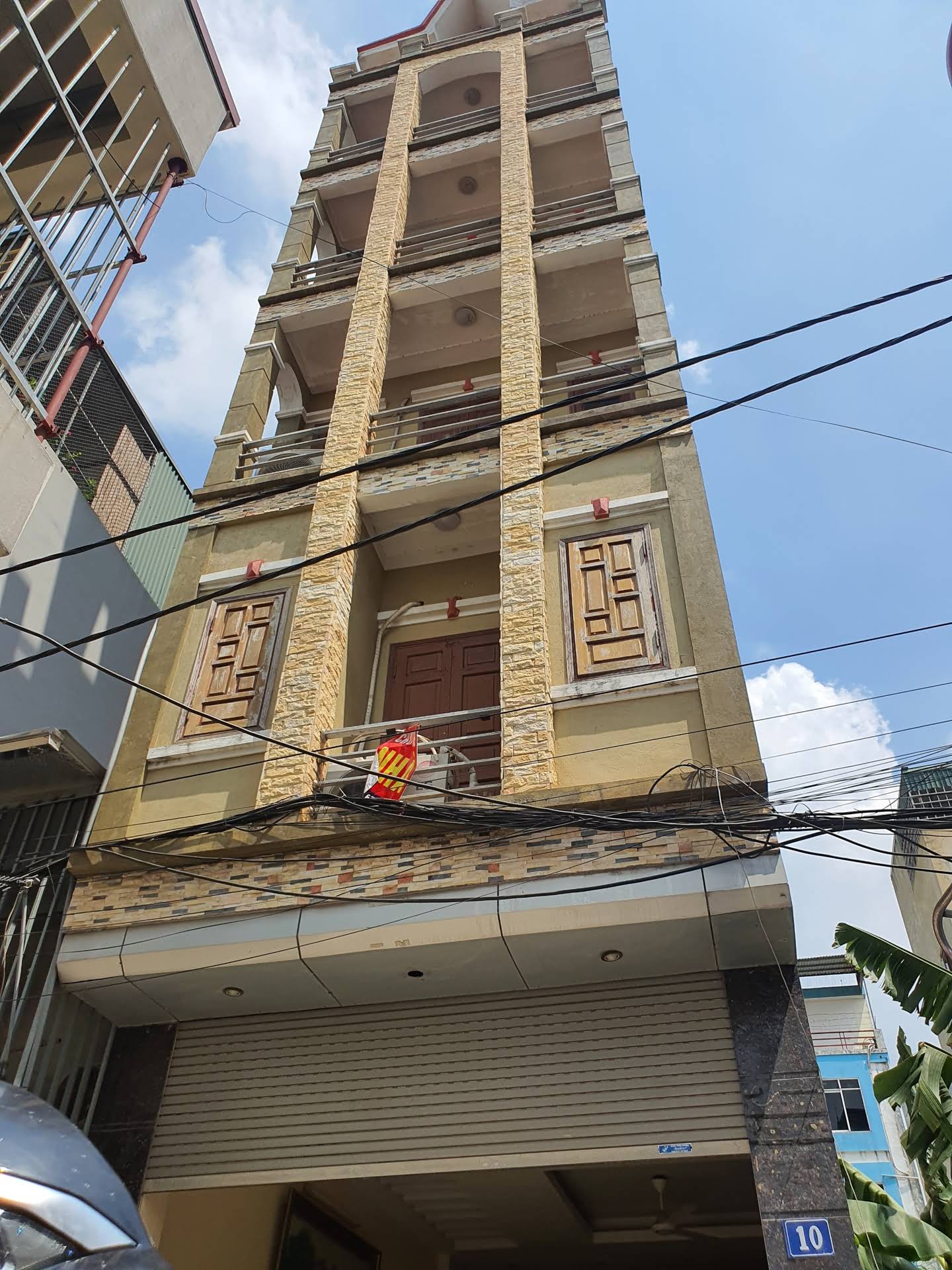 Hình ảnh Bán Nhà 5 Tầng Xây Full Đất Ở Yên Nghĩa Hà Đông