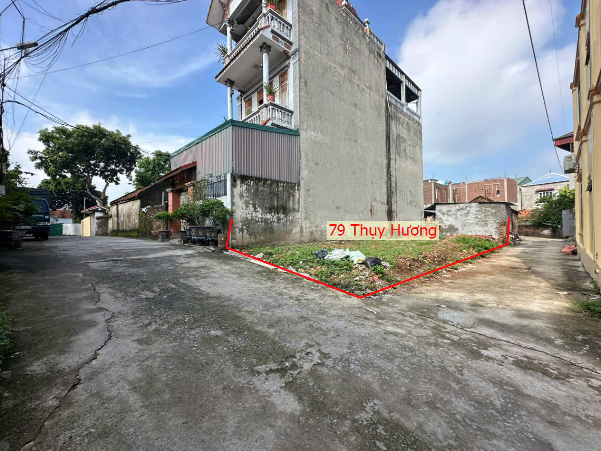 Hình ảnh Bán Lô Góc 2 Mặt Tiền Ô Tô Vào Tận Đất Tại Thụy Hương Ngay Gần Trục Chính Liên Xã